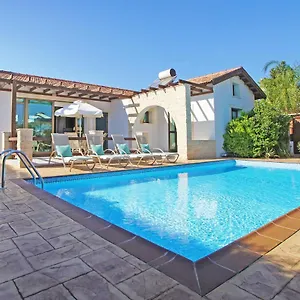 Louisa Villa